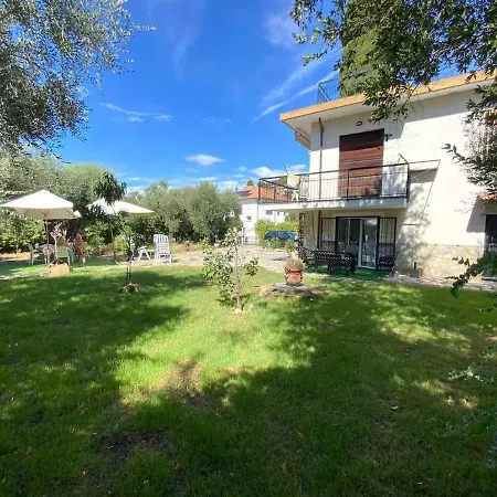 Casa Lilly - Giardino E Parcheggio A Due Passi Dal Mare Апартаменты *