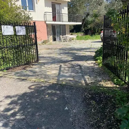 Casa Lilly - Giardino E Parcheggio A Due Passi Dal Mare Апартаменты