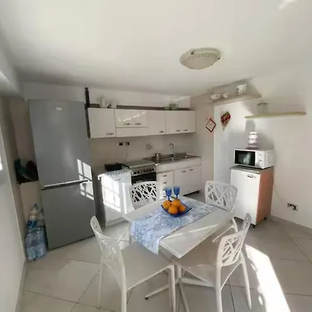 Casa Lilly - Giardino E Parcheggio A Due Passi Dal Mare Apartamento