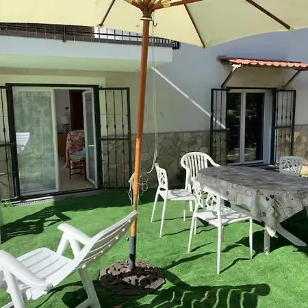 Casa Lilly - Giardino E Parcheggio A Due Passi Dal Mare Apartamento
