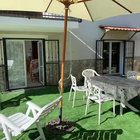 Appartamento Casa Lilly - Giardino E Parcheggio A Due Passi Dal Mare