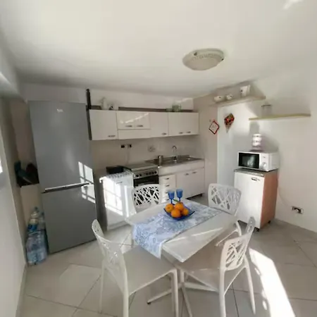 Appartamento Casa Lilly - Giardino E Parcheggio A Due Passi Dal Mare
